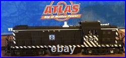 ATLAS O 3-RAIL With LIONEL TMCC SANTA FE ALCO RS-1 DIESEL ENGINE! O SCALE ZEBRA