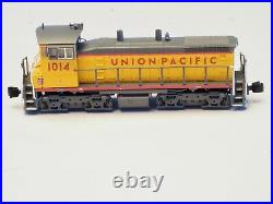 AZL-62701-1 SW1500 Z-scale Union Pacific UP Locomotive American Z Line