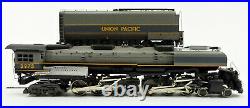 Ahm/rivarossi Ho Scale Union Pacific 4-6-6-4 Challenger Steam Engine & Tender