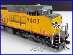 Athearn 79839 Union Pacific Dash 9-44CW Diesel Locomotive 9807 HO Scale
