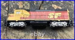 Athearn HO Scale Sante Fe Merger Engine Train. #2370