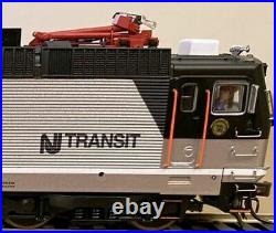 Atlas HO Scale- AEM-7 (ALP 44) New Jersey Transit Master Silver Series