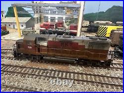 Atlas Ho Scale MKT #329 GP 38-2 DCC Locomotive Custom Painted And Weathered