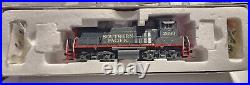 Atlas Master Silver Series HO Scale MP-15DC Locomotive Southern Pacific #2690