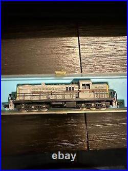 Atlas N Scale 17708 Erie Lackawanna Locomotive Train Engine 1039 Japan