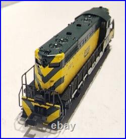 Atlas N Scale GP-7 Diesel Engine Chicago & NW #1520