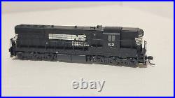 Atlas N Scale SD-24 Diesel Locomotive Southern #6321