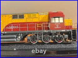 Charming China Railway HXN5B Diesel Locomotive #0045 DC Version HO scale