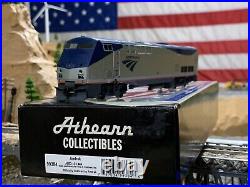 HO Scale Athearn AMD 103 P42 DCC Diesel Locomotive AMTRAK #13 nicely detailed