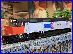 HO Scale Athearn Genesis SDP40F DCC Ready Diesel Locomotive AMTRAK rare find NEW