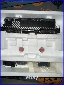 HO Scale GP9 II Locomotive AT&SF 722