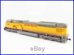 HO Scale Kato 37-6356 UP Union Pacific SD90/43MAC Diesel Locomotive #8146
