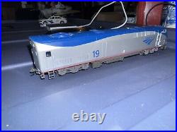 HO Scale Kato Amtrak GE P42 Genesis Diesel Locomotive