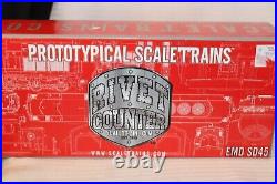 HO Scale ScaleTrains, EMD SD45 Diesel Locomotive, C & NW, Yellow, #976 OY Scheme