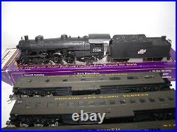 Ho Scale 4-6-2 Steam Locomotive And Passenger Cars