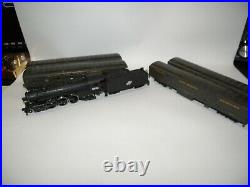 Ho Scale 4-6-2 Steam Locomotive And Passenger Cars