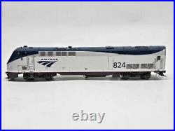 Ho Scale Athearn Genesis P40DC Phase V 824 Dcc Sound