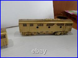 Ho Scale Nickel Plate Brass EMD Phase 2 F-3 Diesel Locomotive A& B unit (48)