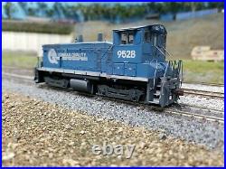 Ho scale locomotive Custom Weathered & DCC Equipped Conrail SW1500 Road #9528