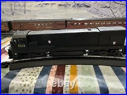Ho scale locomotive PRR- Pennsylvania rail road engine coaches