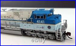 KATO 176-8411 Union Pacific George Bush SD70ACe Diesel Locomotive 4141 N Scale