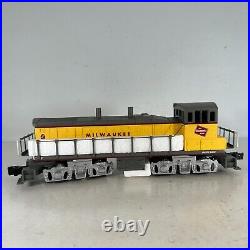 K Line K2243-0435 O Scale Milwaukee Road MP-15 Diesel Engine Locomotive with Horn