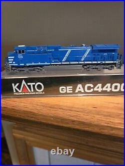 Kato N-scale GE AC4400CW CEFX Engine (1006)