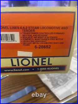 Lionel 4-4-2 Locomotive #1224 & WHISTLE Tender O Scale