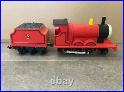 Lionel G Scale James Steam Locomotive with Tender Thomas & Friends