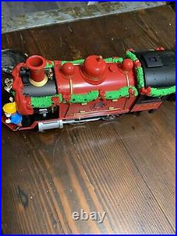 Lionel Holiday Christmas Tradition Express G-Scale Locomotive Engine And Tender