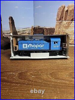 Lionel O Gauge NW-2 Mopar Diesel Switcher