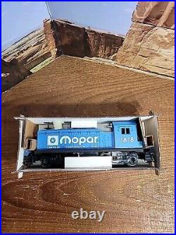 Lionel O Gauge NW-2 Mopar Diesel Switcher