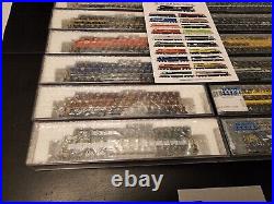 Lot H2 Complete N Scale Kato & FVM Heritage SD70 ES44AC & Andy Fletcher card