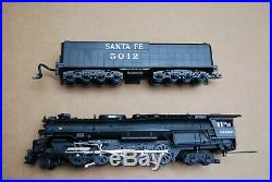 MTH (20-3056-1) O Scale Santa Fe 2-10-4 Texas Steam Engine with PS2 and BCR
