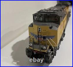 Mth Premier Union Pacific Sd70ace Diesel Engine Locomotive O Scale American Flag