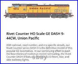 NEW! ScaleTrains SXT32860 GE Dash 9 (C44-9W) DCC Ready Union Pacific (UP)9572 HO