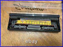 N Scale Bachmann SD40-2 Locomotive Union Pacific #4089 With Cars