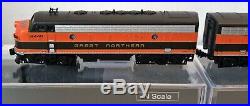 N Scale KATO F7 A&B'Great Northern' Both Powered DCC Ready Item #106-0421
