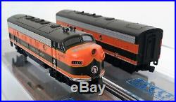 N Scale KATO F7 A&B'Great Northern' Both Powered DCC Ready Item #106-0421