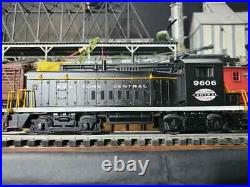 O Scale Diesel Locomotive Switcher Engine By MTH