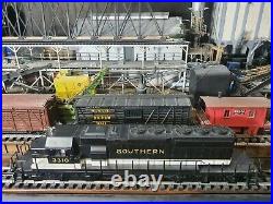 O Scale SD-40 Diesel Locomotive Engine With Proto Sound Weaver