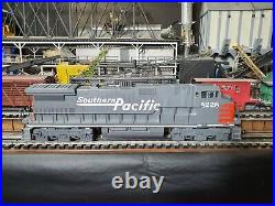 O Scale Southern Pacific Locomotive (Dummy) Train Engine By Lionel