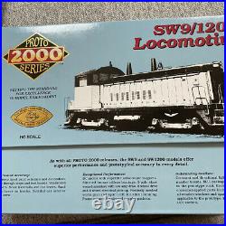 Proto 2000 HO Scale IC Illinois Central SW9/1200 Locomotive Engine #463 Vintage