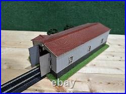 RARE Menards Exclusive Ho Scale Engine Shed Untested