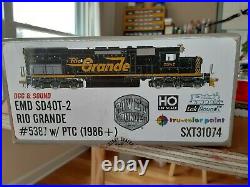 Rio Grande #5387 SD40T-2 Scale Trains Rivet Counter HO Locomotive with DCC+Sound