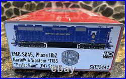 SCALE TRAINS HO SXT32444 EMD SD45 Phase IIb2 Norfolk & Western #1785 DC
