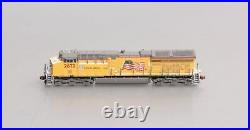 Scale Trains SXT31031 N Scale Union Pacific Diesel Locomotive #2672 LN/Box