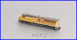 Scale Trains SXT31031 N Scale Union Pacific Diesel Locomotive #2672 LN/Box