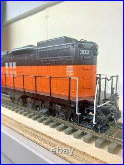 Sunset 3rd rail 2 rail o scale Milwaukee GP9 diesel locomotive EMD CRIP