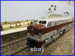 TrainOrama, 930 Class Locomotive, HO Scale, SAR Silver Roof, 930
